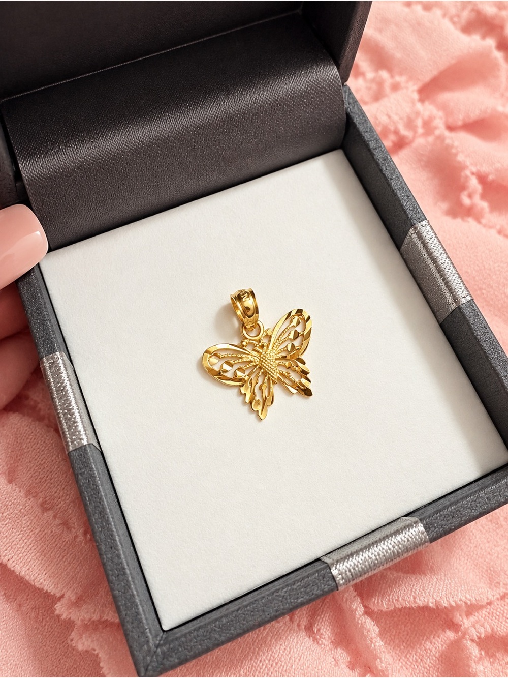 10k Gold Butterfly Pendant Necklace Charm - Women Jewelry
